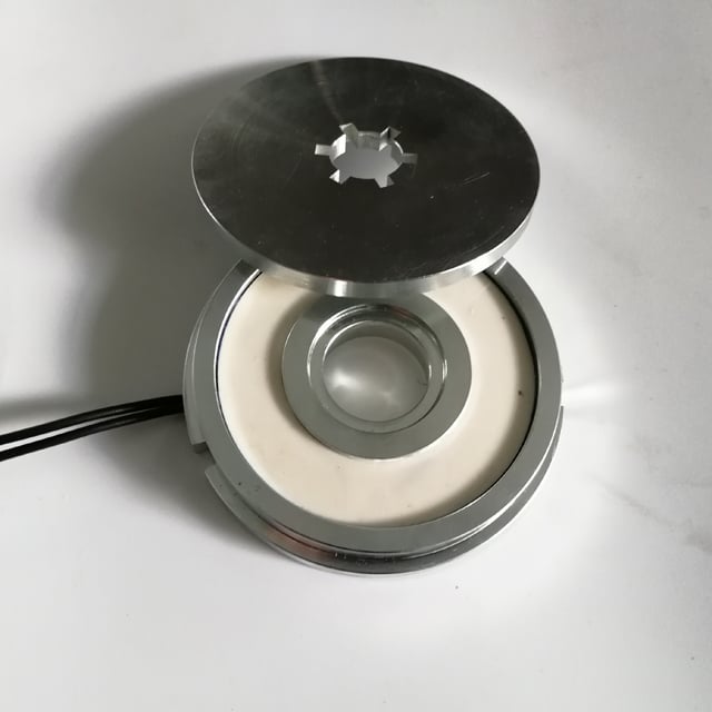 長期的な信頼性のために耐久性のある構造