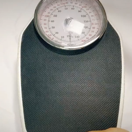 DT1 Mechanical Bathroom Scale