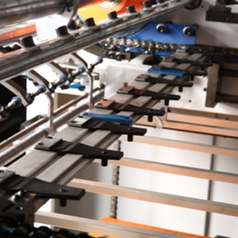AEMB-1500Y Semi-automatic flatbed die cutting machine (8).jpg