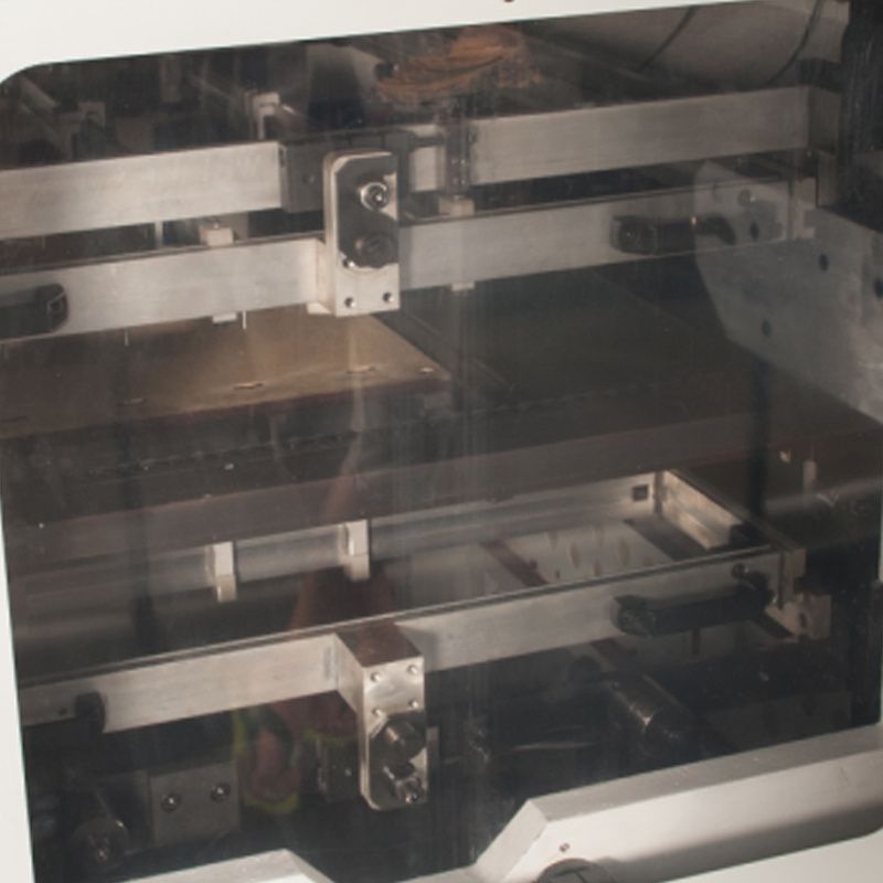 AEMB-1500Y Semi-automatic flatbed die cutting machine (10).jpg