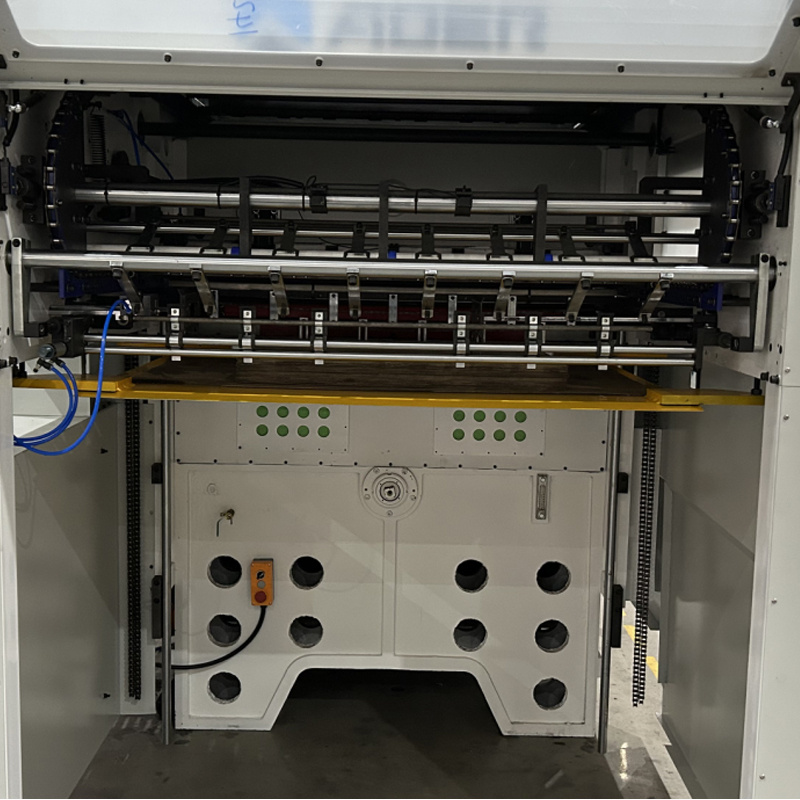 aem 1650v automatic die cutting machine-19