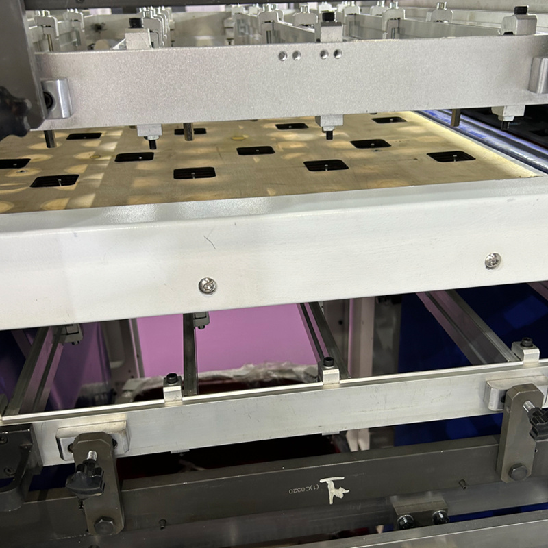 aem 1650v automatic die cutting machine-14