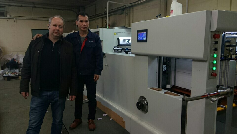 AEM-800Q Automatic Die Cutting Machine Used in Poland 1