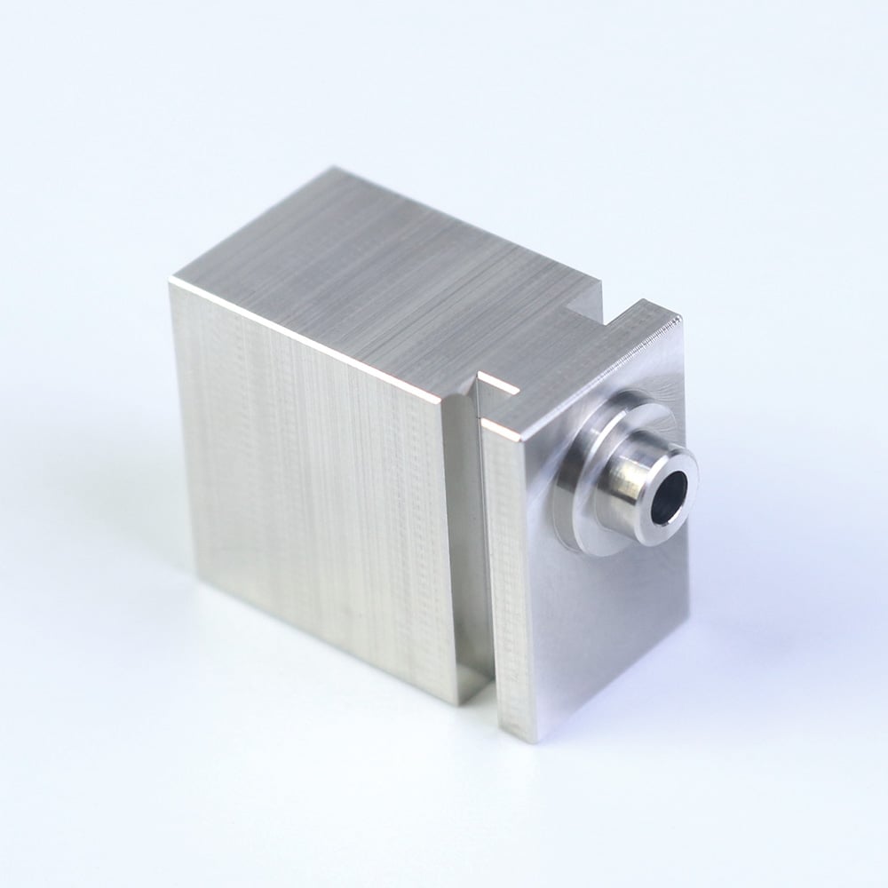 Why Choose 316L Stainless Steel for Precision CNC Milling? Hardness, Strength, and Corrosion Resistance Explained