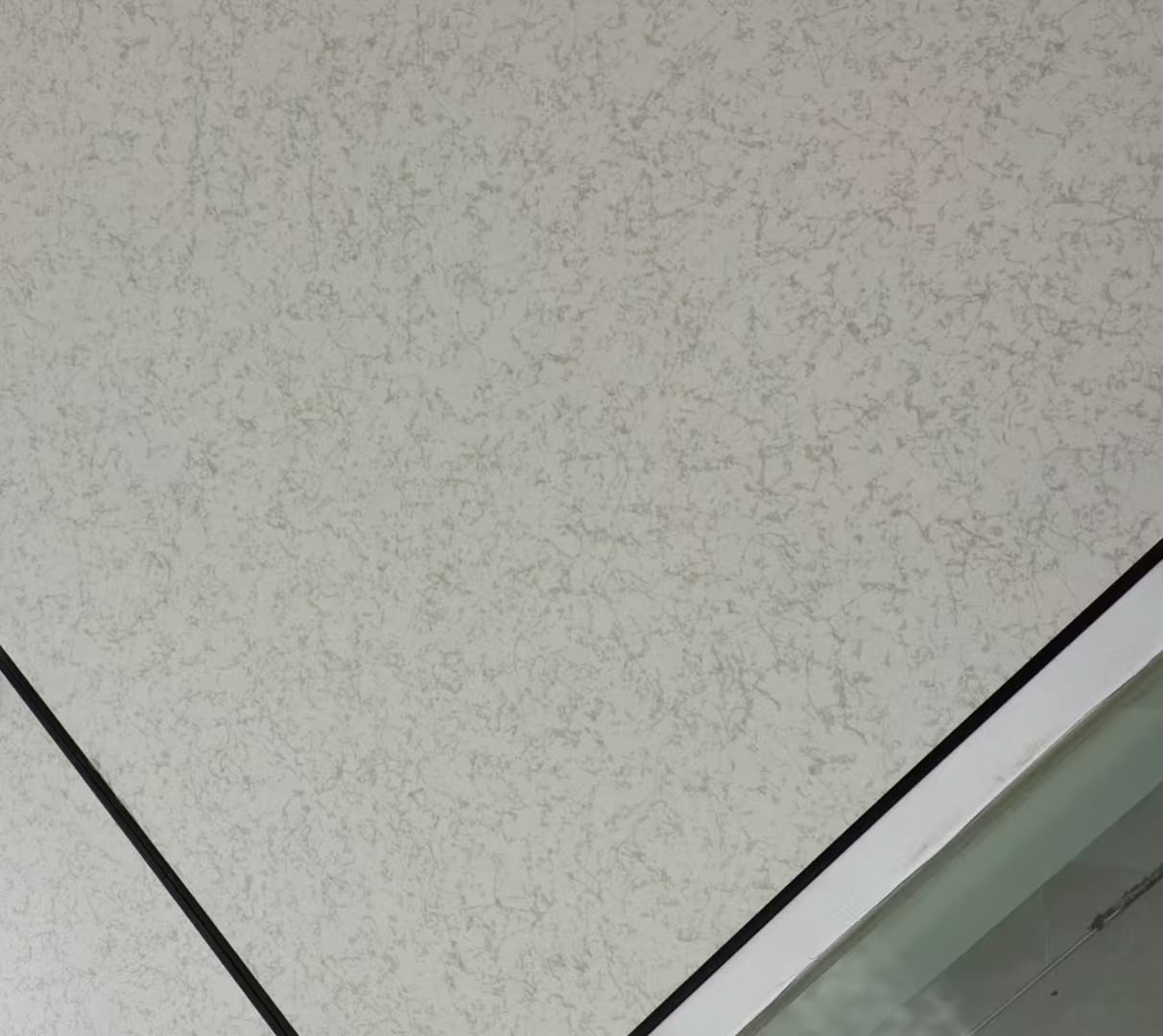 What are the features of anti-static flooring