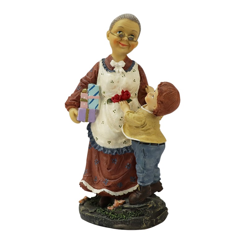 Resin Grandparent - Grandchild Figurine - Heartwarming Family Decor