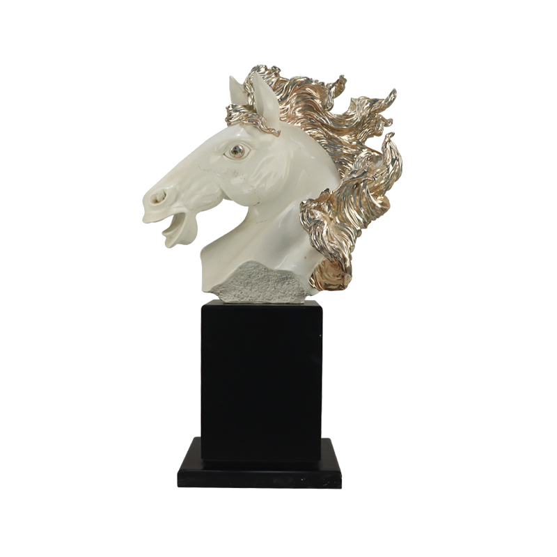 Resin Horse Head Sculpture - Modern Equestrian Decor