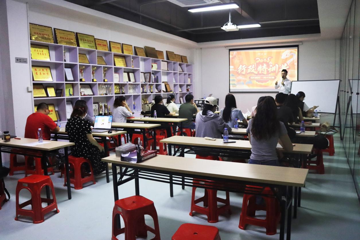 Administrative Training Camp Lands at Zhenyue: Driving Service Advancement Through Talent Upgrade
