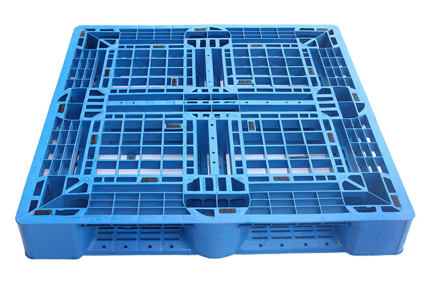 Premium Product Showcase with Clear Glass Construction