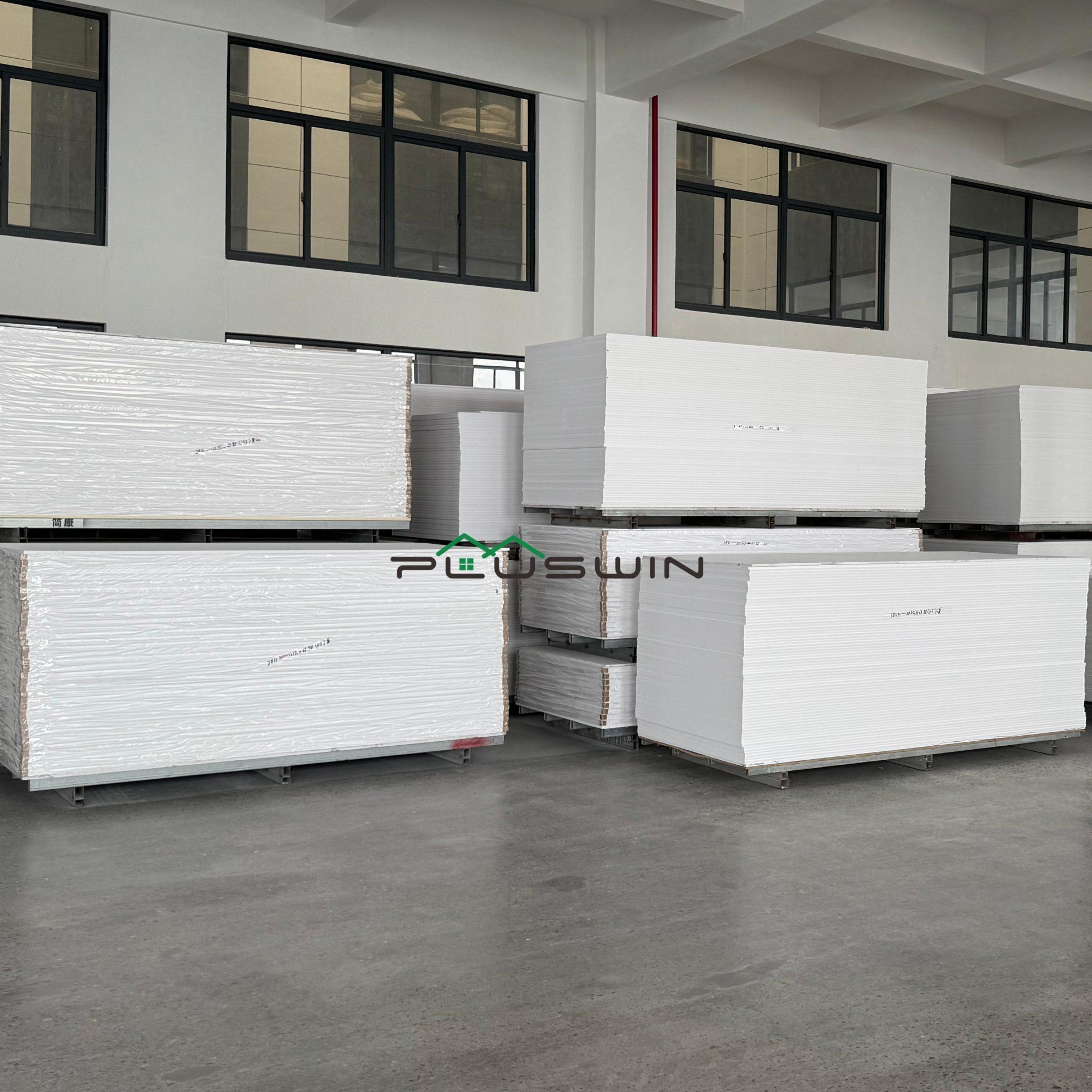 What Makes 8x4 White Plastic Sheets a Cost-Effective Solution?