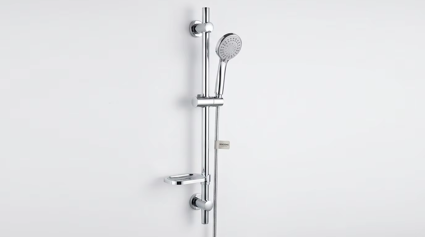 Réduction des coûts de main-d’œuvre liés à l’installation grâce aux kits de rail de douche « Easy-Fit »