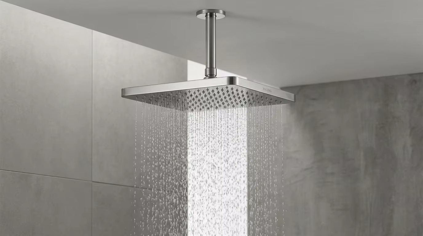 Têtes de douche pluie carrées ou rondes : un guide d’achat pour les chefs de projet