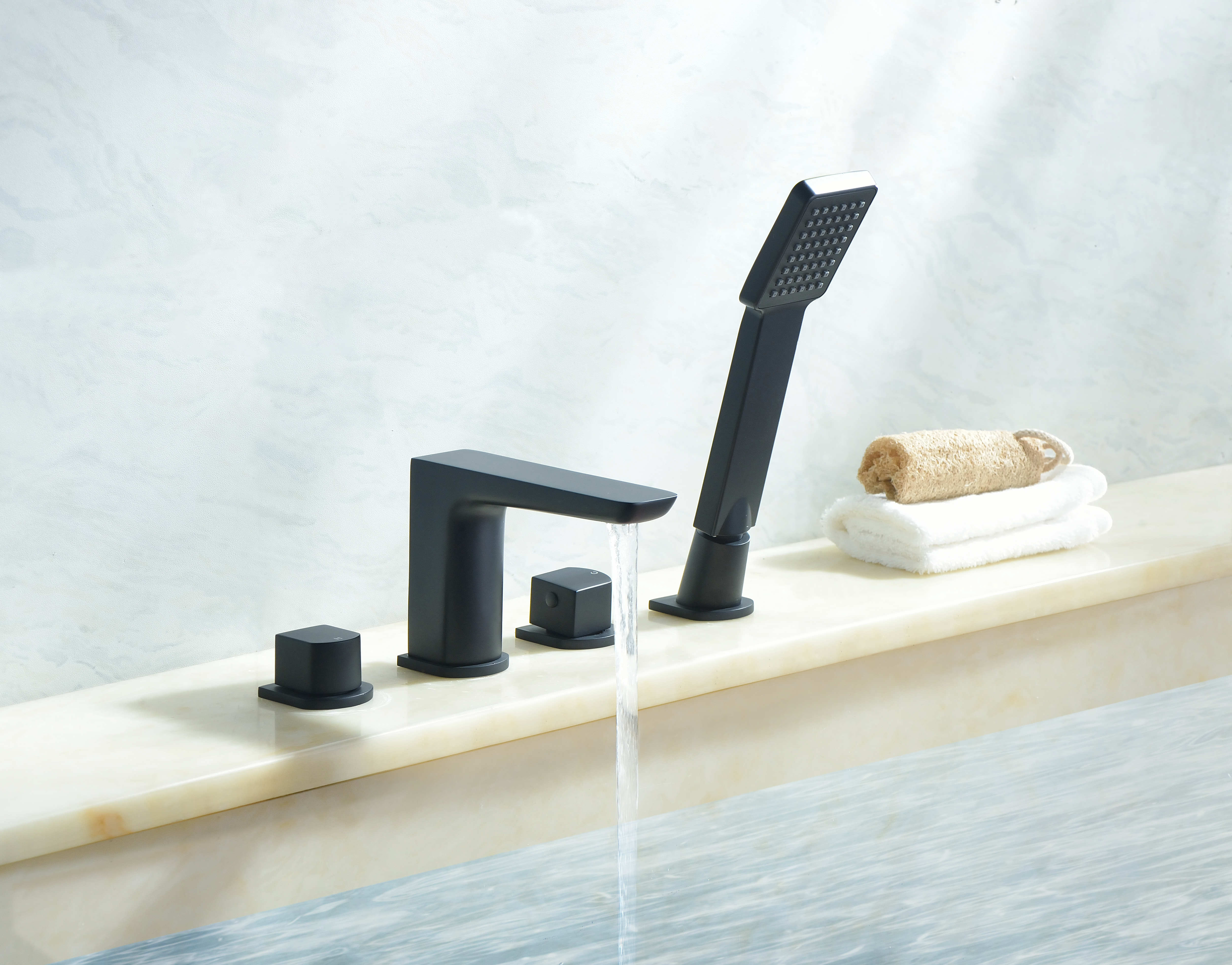 How to choose a basin tap that complements luxury hotel interior themes?