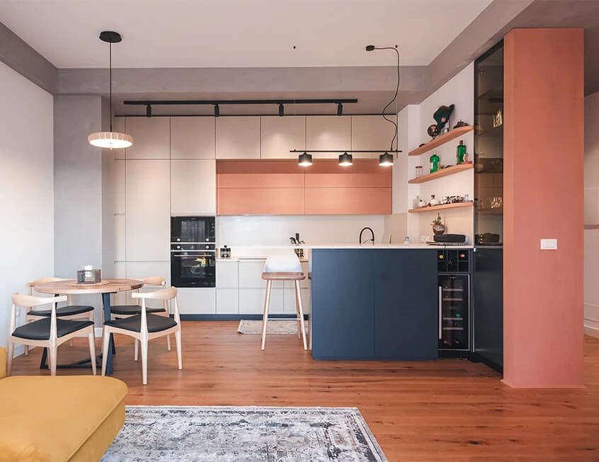 One-stop service simplifies cooperation for custom kitchen cabinets.