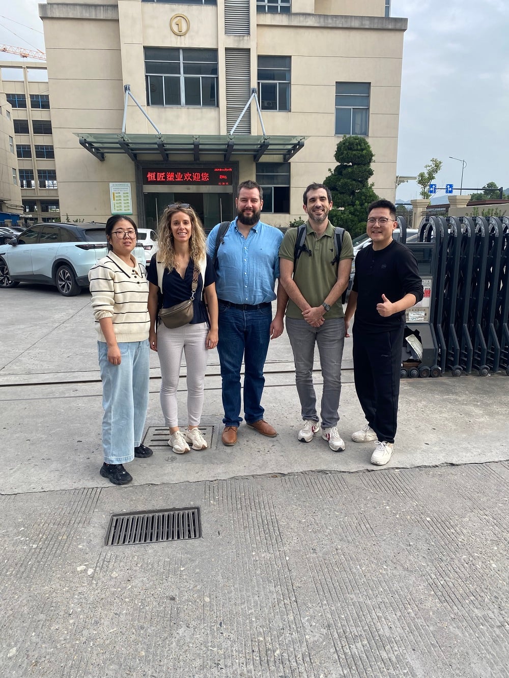 Deepening Cooperation and Exploring Opportunities Together! France's Gozoki Group Visits Our Company to Discuss Collaborative Development in the Food Packaging Field