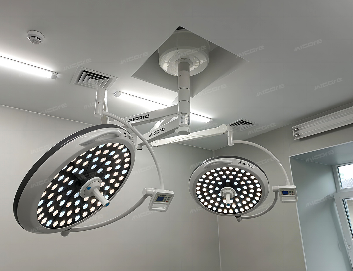 مايكير باور-ليد إي700/700: مصباح جراحي LED موثوق به مكوّن من 6 وحدات لمولدوفا