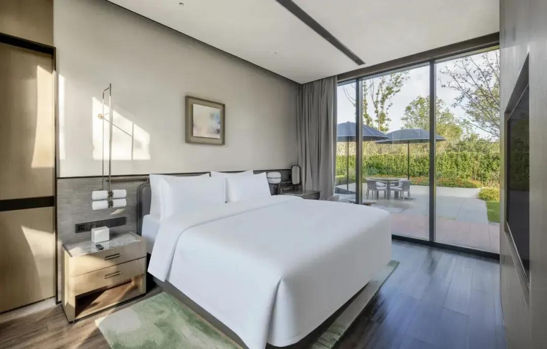 EKAR FURNITURE’s Suzhou Marriott Project-Guest Room