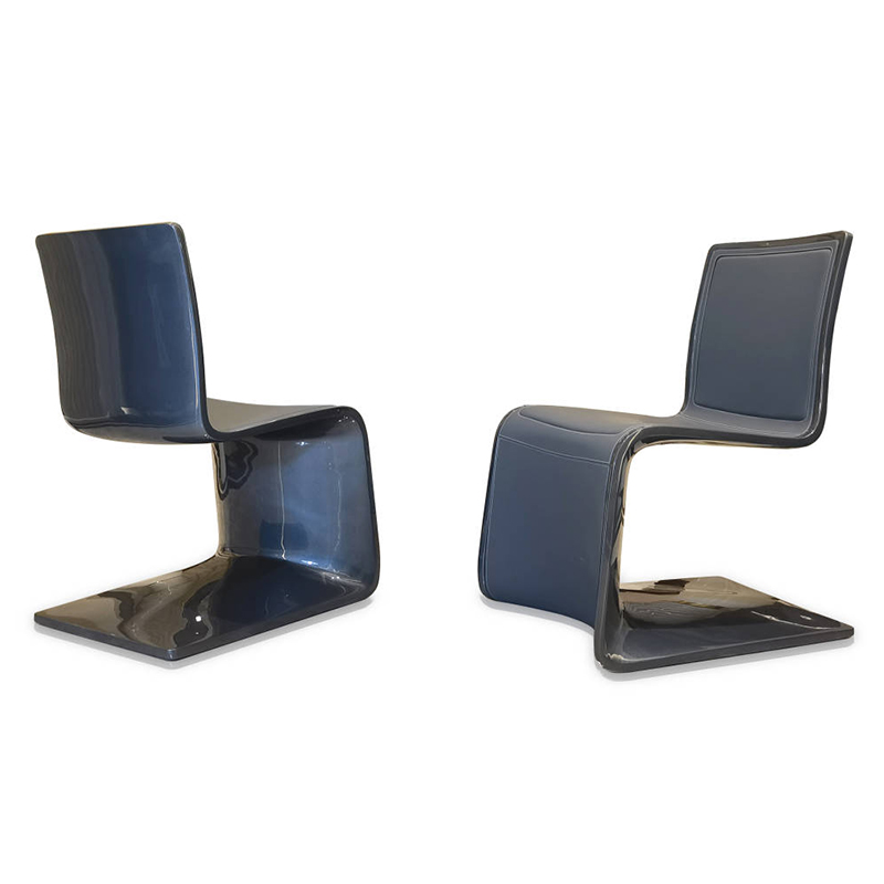 Starlight Blue Curved Back Dining Chair - Contemporary Elegance for Your Dining Space