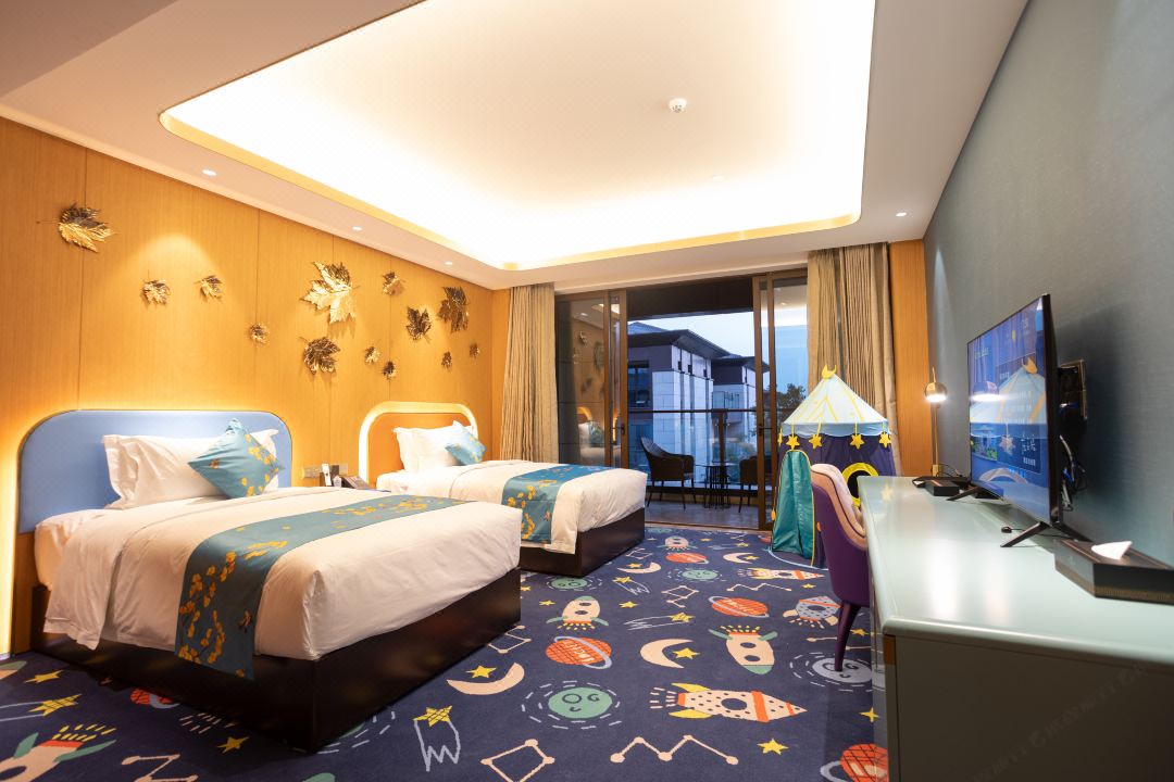 Renaissance Suzhou Taihu Lake Hotel Rooms & Suites