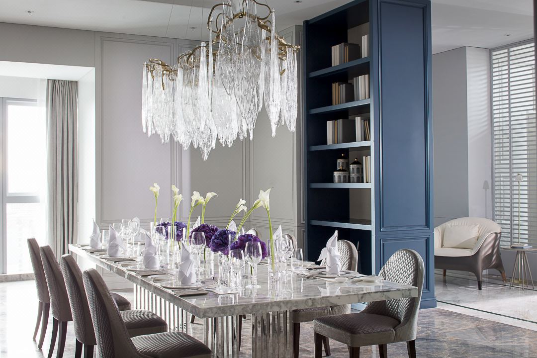Indulge in the Sophisticated Sofitel Louvre Suite