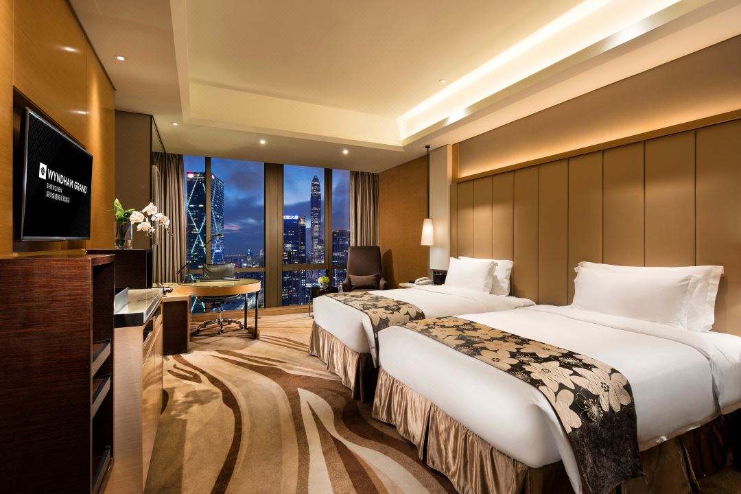 Custom Hotel Bedroom Furniture Complete FF&E Solution for Hotel Projects
