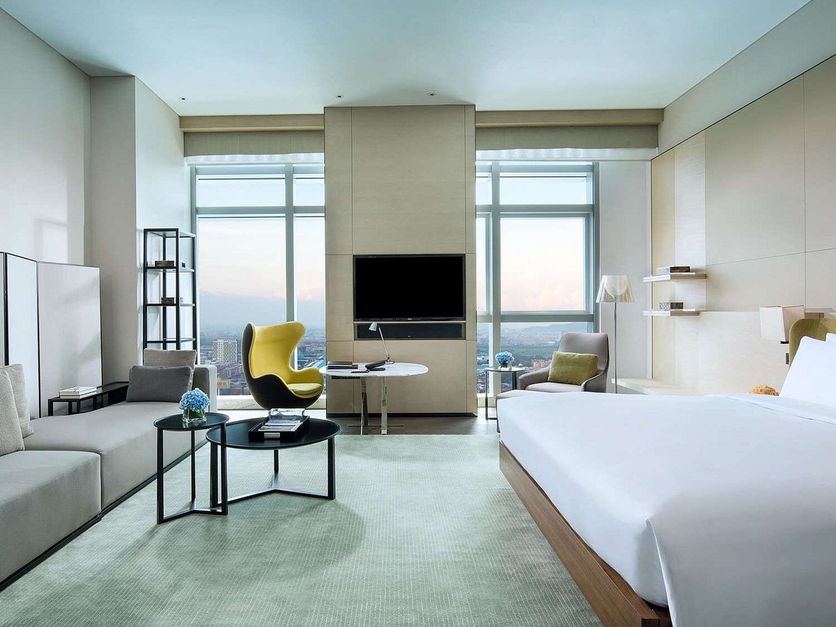 Sofitel Louvre: A Blend of Double and Single Comfort