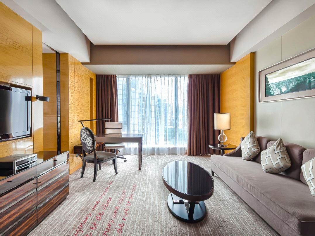 Sofitel Guangzhou Sunrich Hotel Suite Room