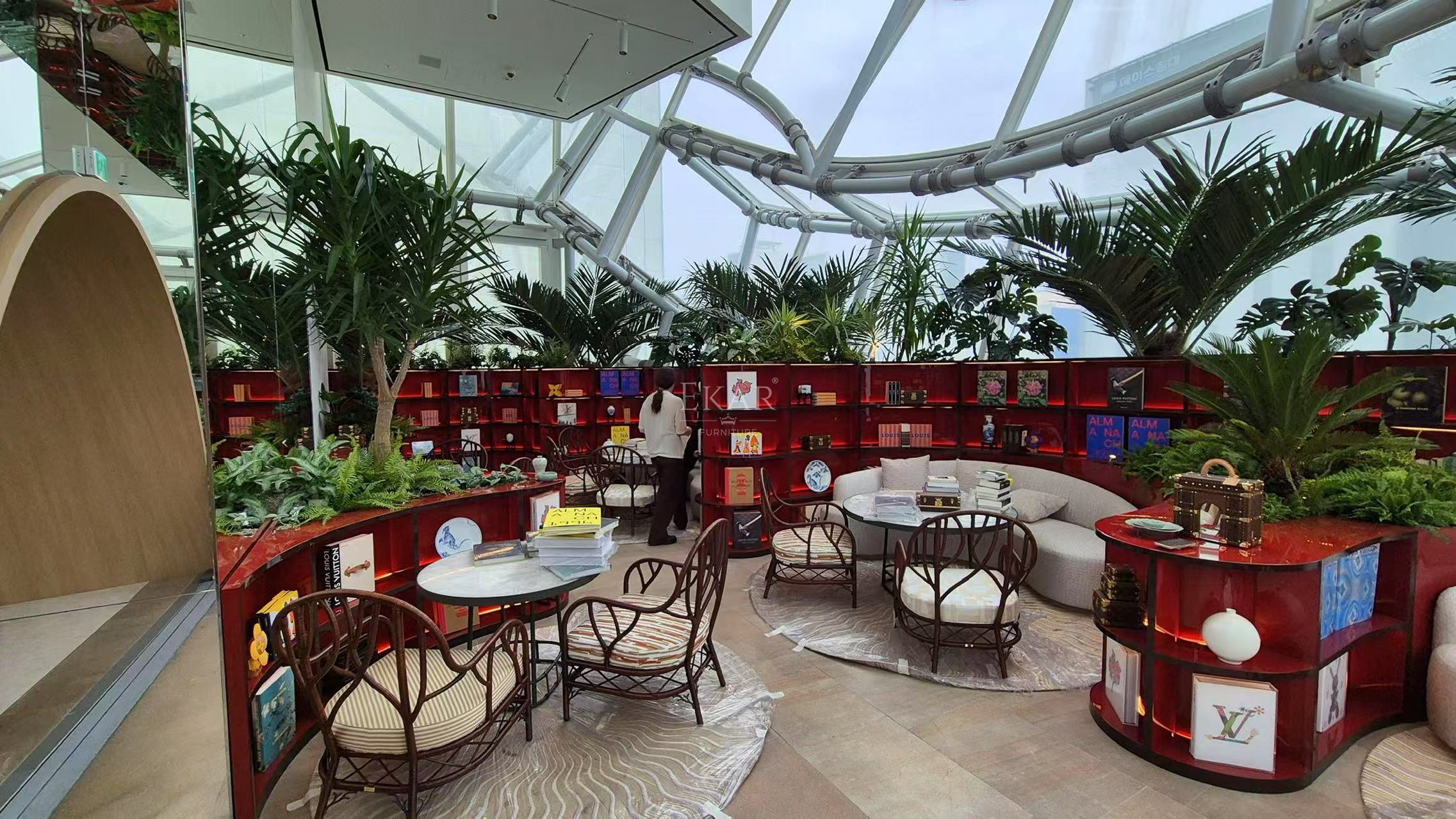 EKAR FURNITURE's Coffee Shop Project in South Korea: Where Design Meets Delight