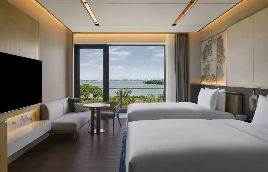 EKAR FURNITURE’s Suzhou Marriott Project-Guest Room