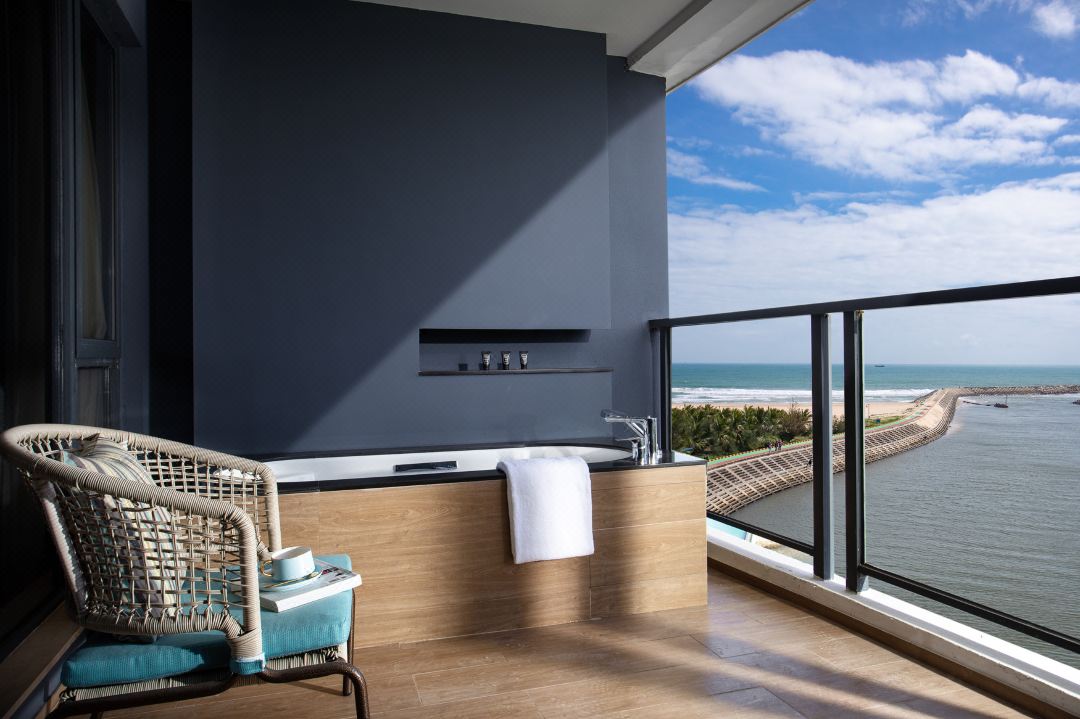 Hotel Indigo Hainan Clear Water Bay Suite Room