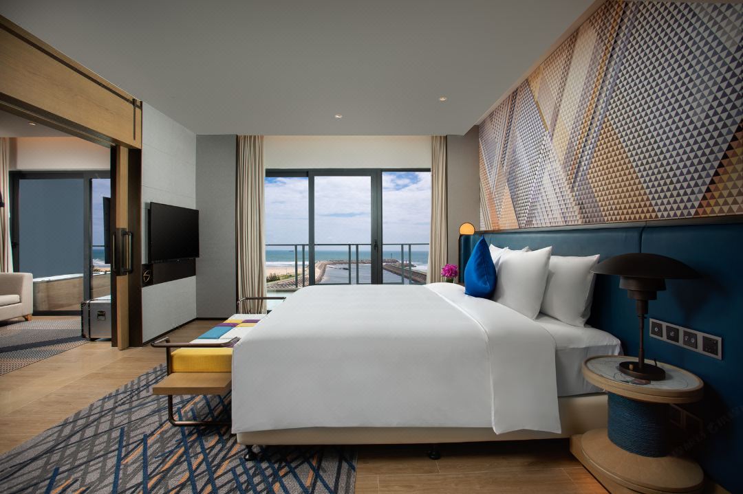 Hotel Indigo Hainan Clear Water Bay Suite Room