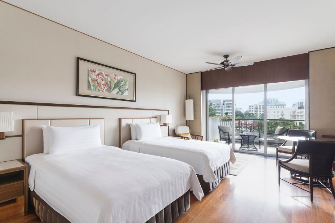Shangri-La Hotel Singapore-Double single bedroom
