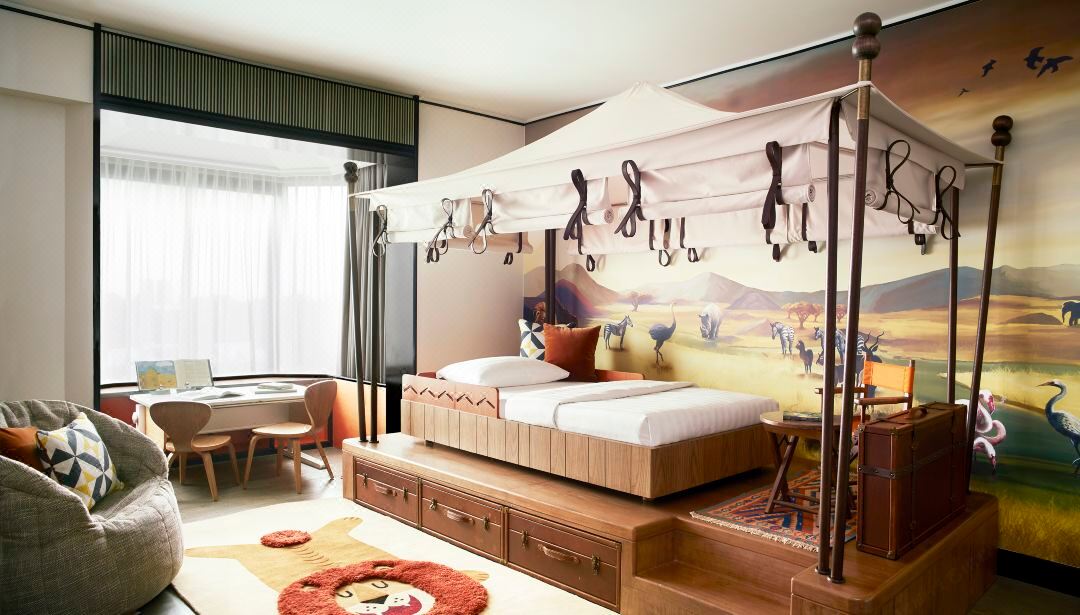Shangri-La Hotel Singapore-Double single bedroom