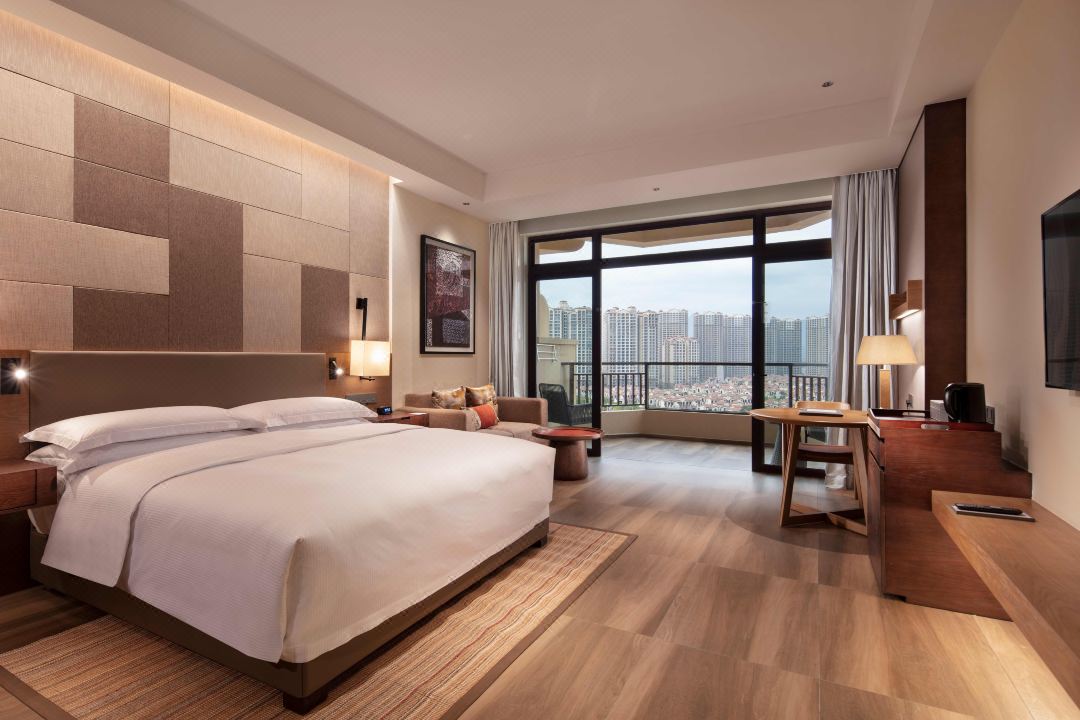 Doubletree By Hilton Huidong Resort Double single bedroom