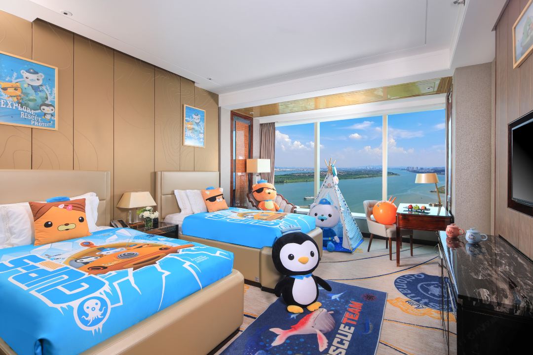 Wyndham Grand Foshan Suite Room