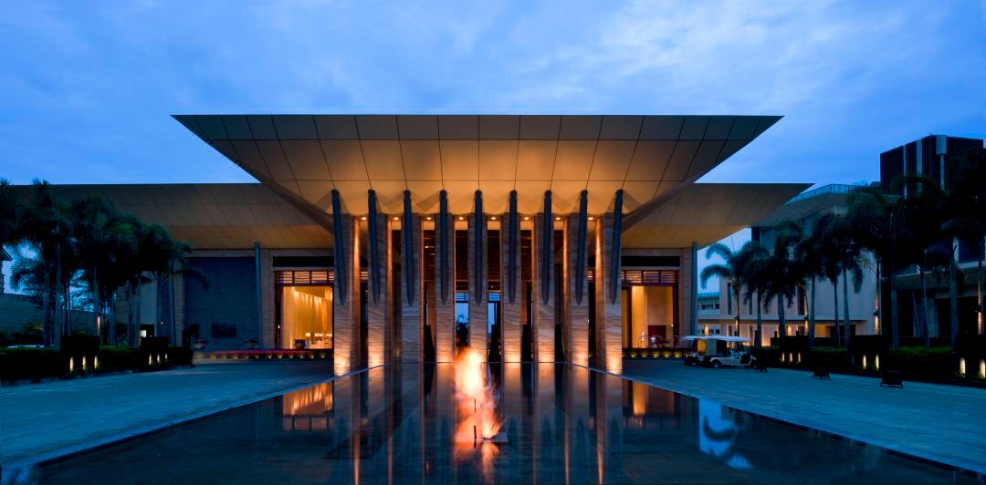 Hilton Sanya Yalong Bay Resort Lobby Area