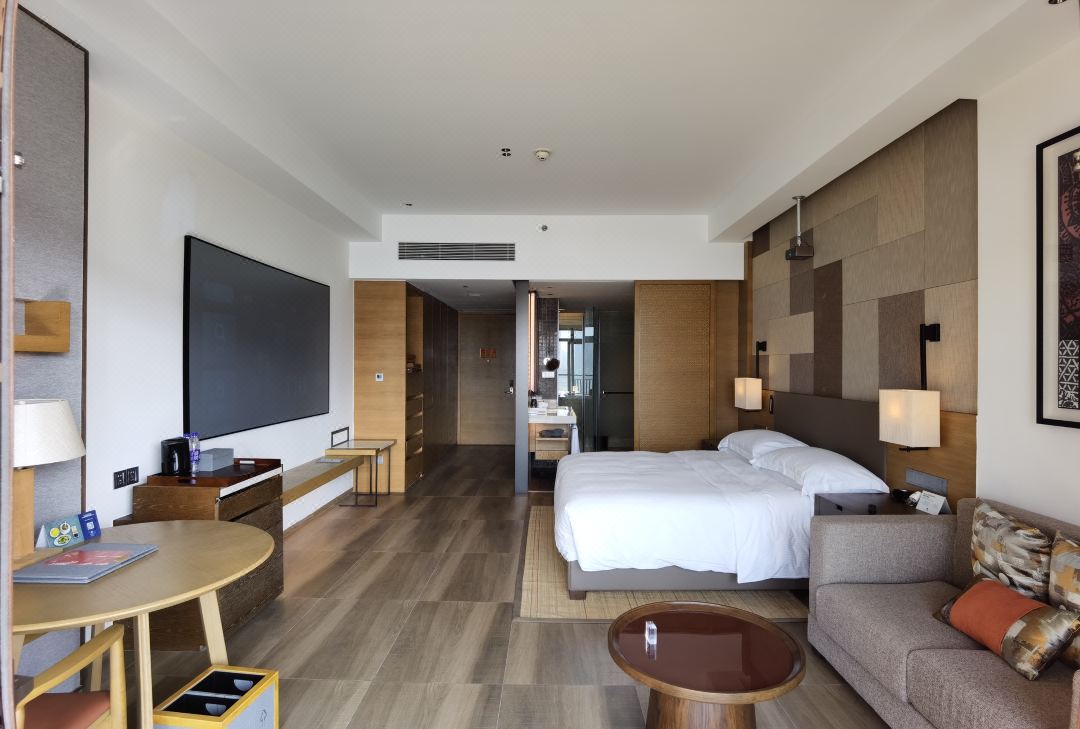 Doubletree By Hilton Huidong Resort Double single bedroom