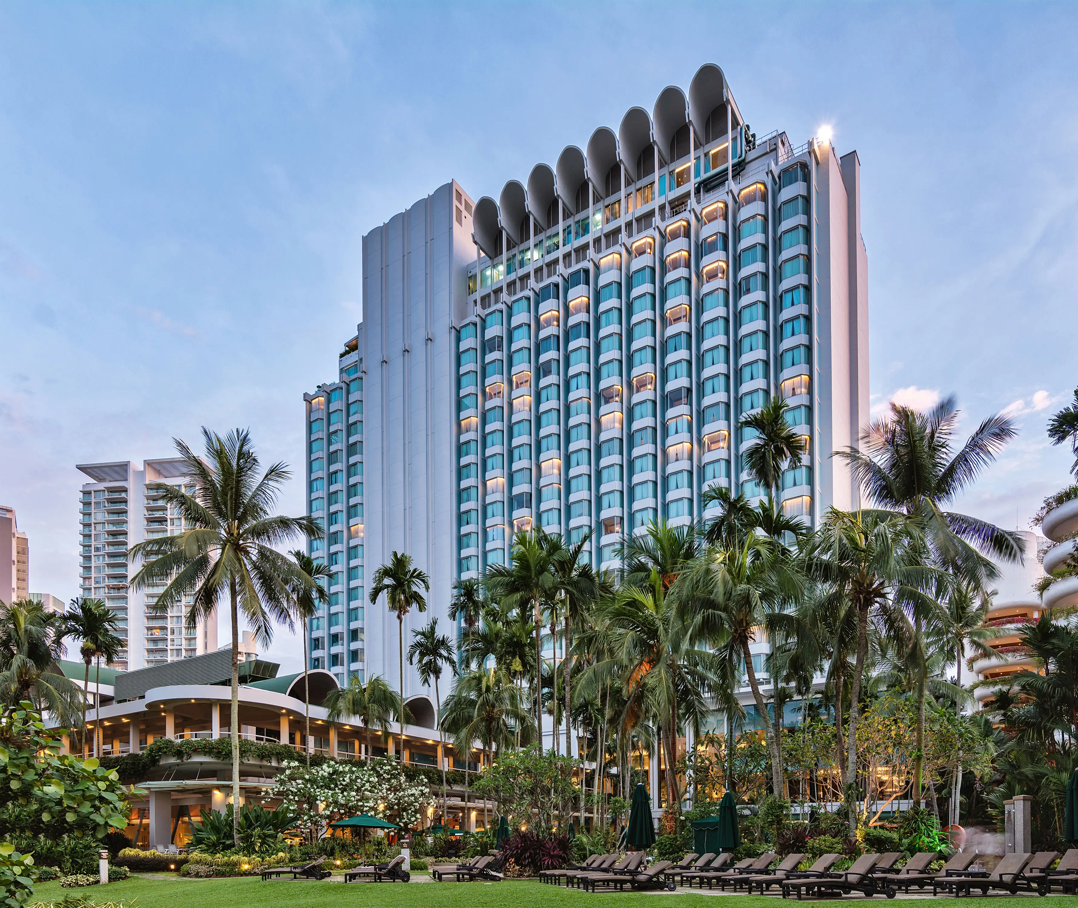 Shangri-La Hotel Singapore Executive Lounge