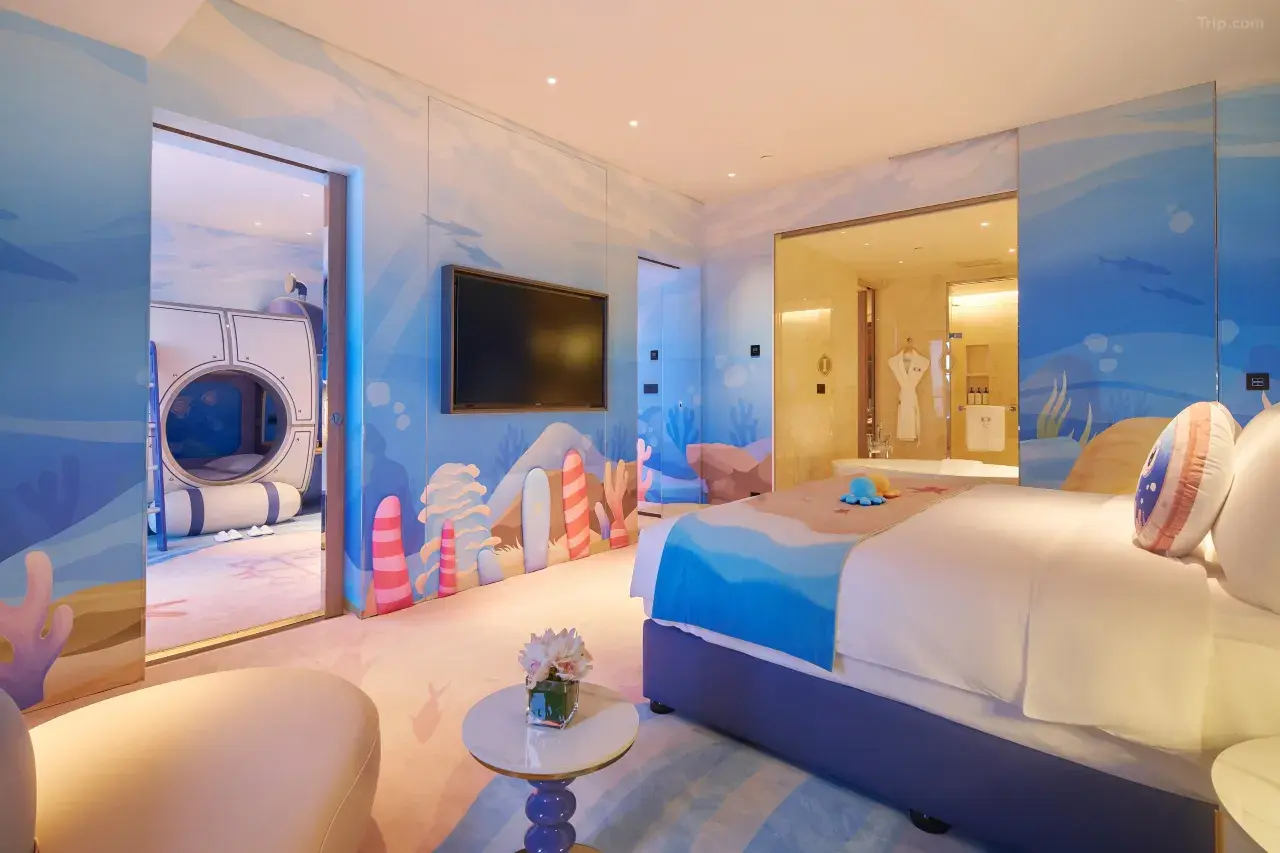IHG Shenzhen Resort hotel - Dive into the deep sea parent-child theme suite