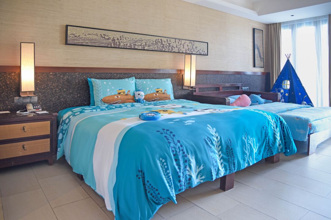 Hilton Sanya Yalong Bay Resort Double single bedroom
