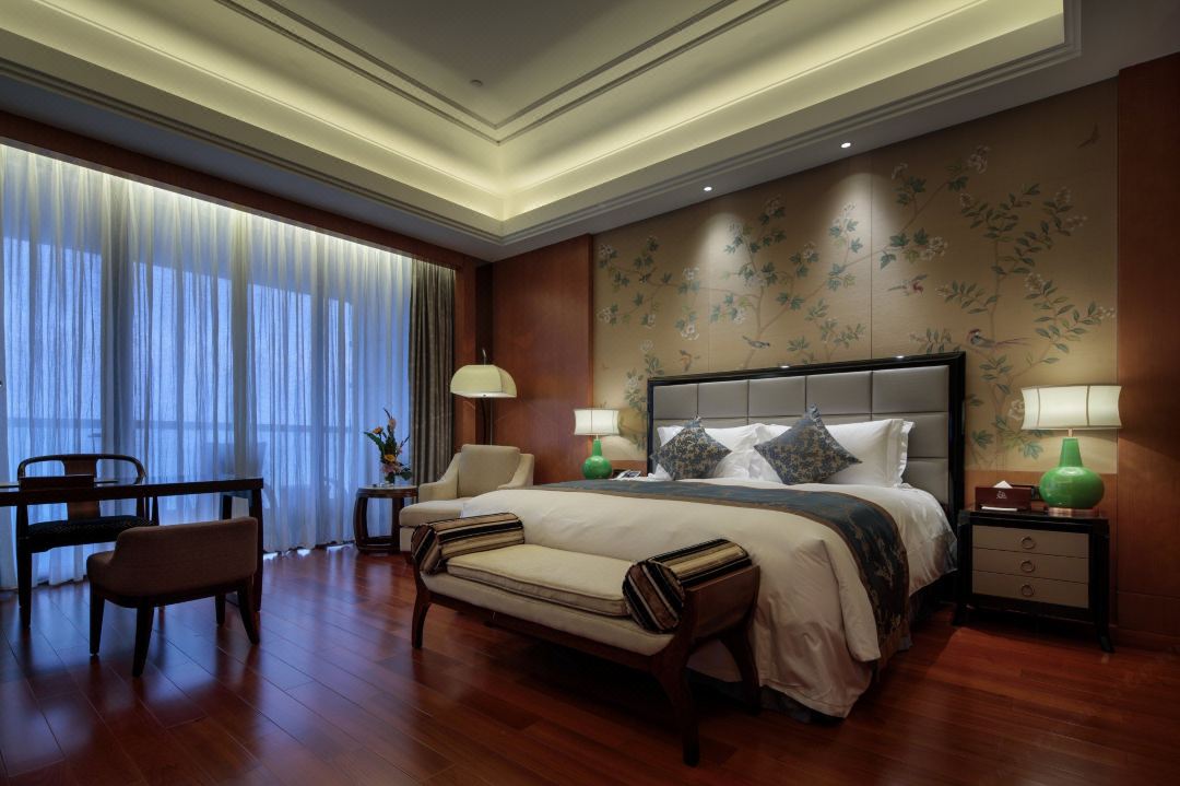 Renaissance Suzhou Taihu Lake Hotel Rooms & Suites
