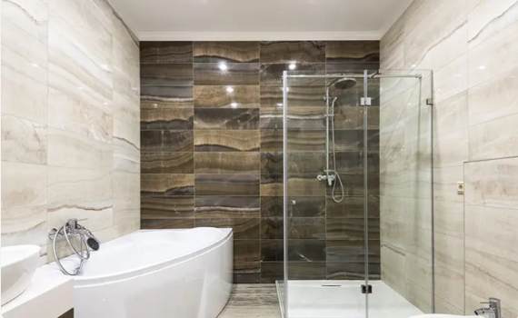 The Benefits of Frosted Glass in Shower Doors