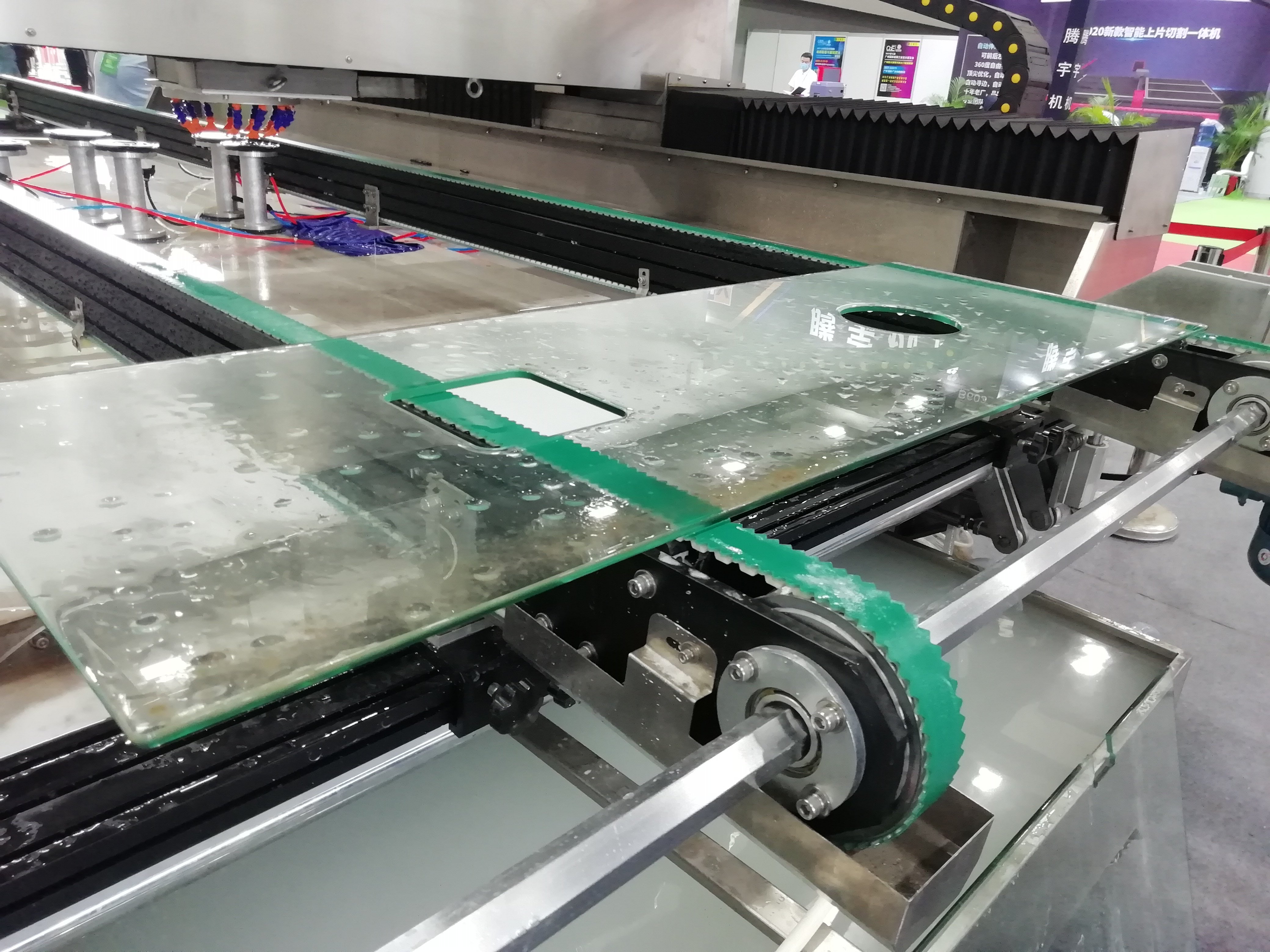 How Do You Choose the Right CNC Processing Center for Your Needs?