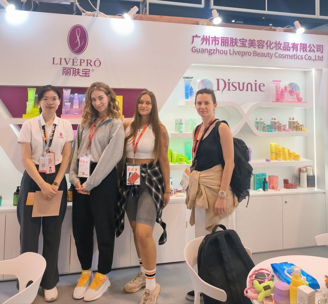 LIVEPRO trade show
