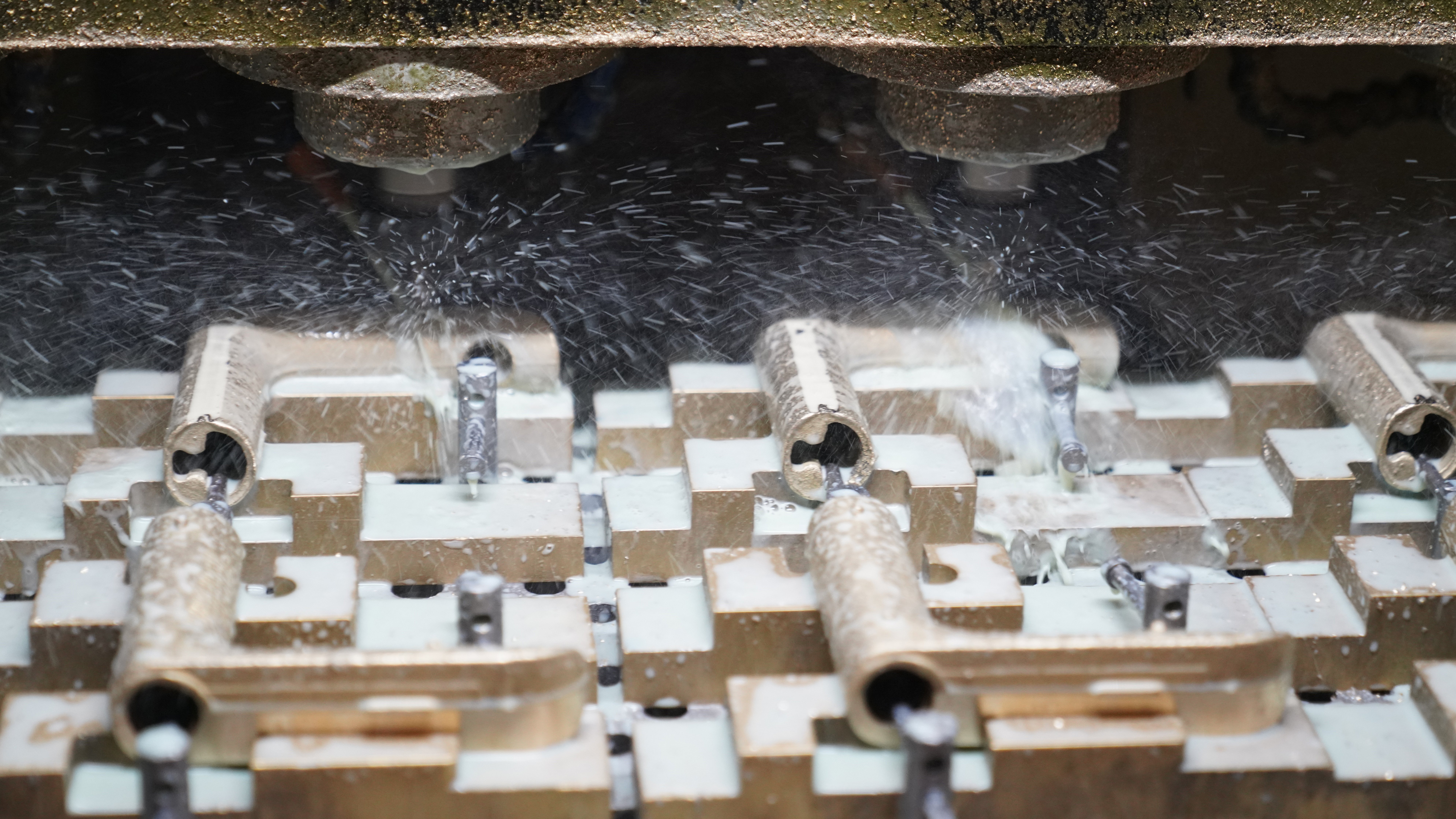 ROBOTIC POLISHING