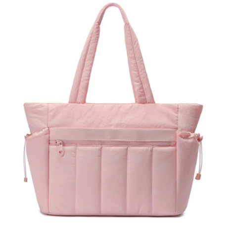Puff-tote-laukun viimeistelty kokemus