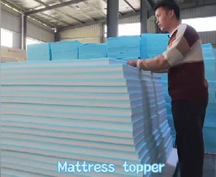 Memory foam mattress topper