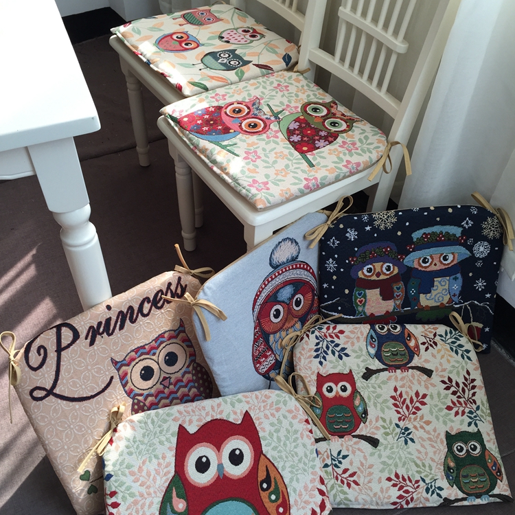 Support OEM, ODM & Low MOQ custom design jacquard Chair Pad Thick Washable Woven Seat Cushions for Dining Chairs & Kitchen Seating