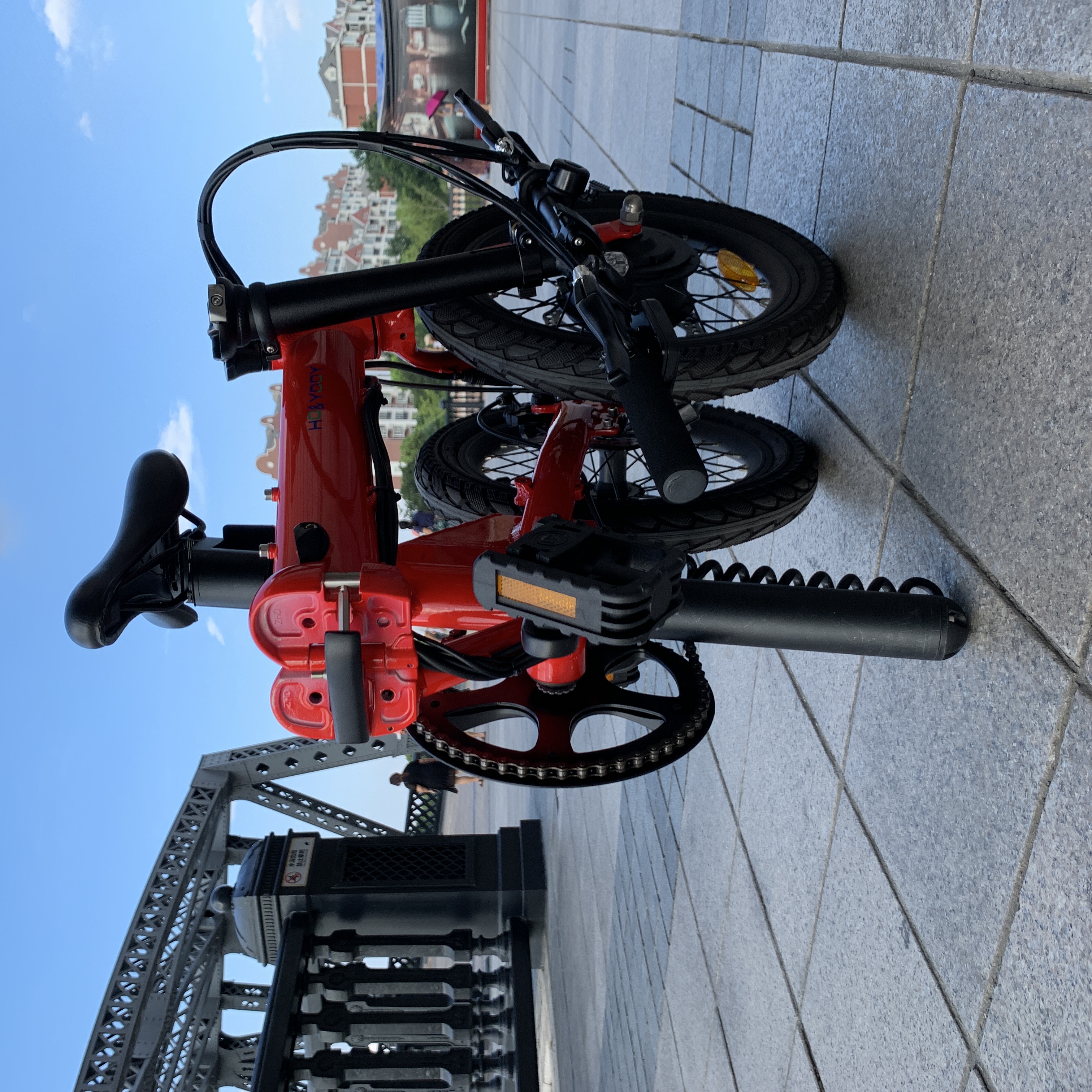 Viitorul logisticii ultimului kilometru: De ce companiile de livrare trec la bicicletele electrice de marfă Hotbik.