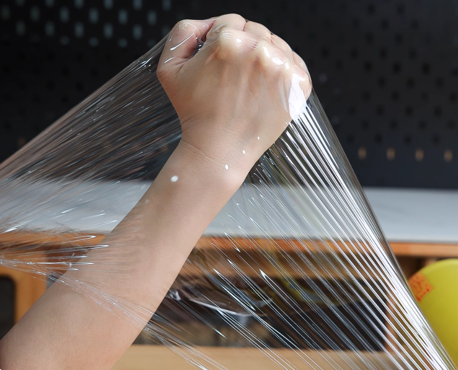 Discover the Many Uses of Industrial Cling Wrap in Manufacturing Industries